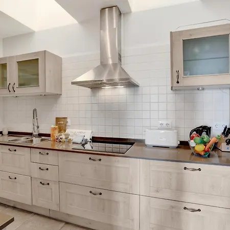 La Cofa By Aguilarent